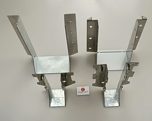 Connettori per la costruzione in legno di montagna Joist Hanger 20 calibro supporti in acciaio galvanizzato Legami per razze uraganiche