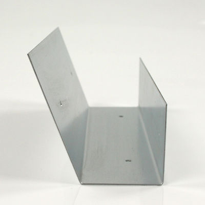 Collegatori in legno resistenti alla corrosione con finitura liscia